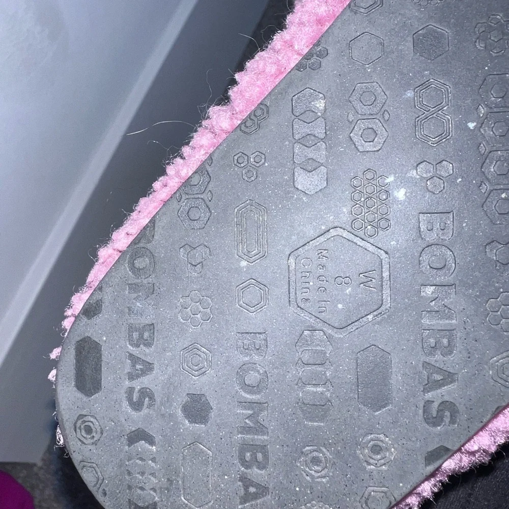 Bombas Sunday Slippers In Mauve Sherpa size 8 - Picture 10 of 10